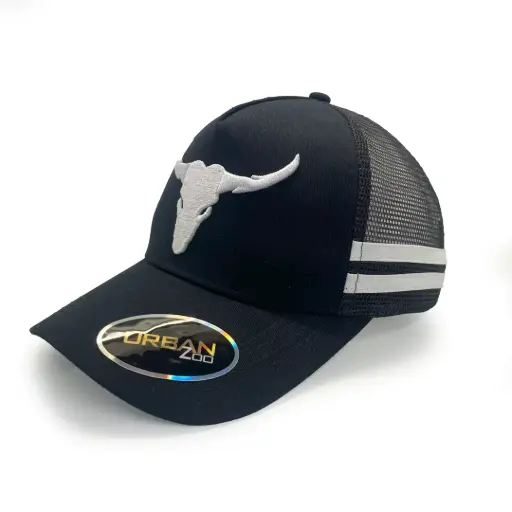 [9340457033031] Urban Zoo West Village 109 5 Panel Trucker Longhorn Bull OSFM (Black/White)